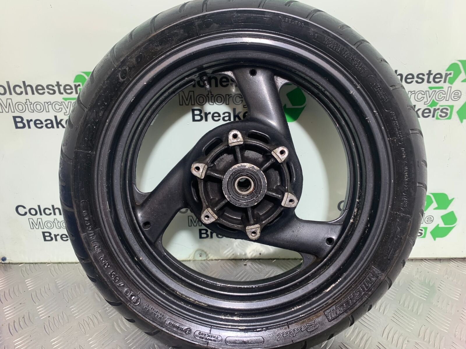 YAMAHA XJR1300 XJR 1300 REAR WHEEL  YEAR 1999-2003 (CMB1055)