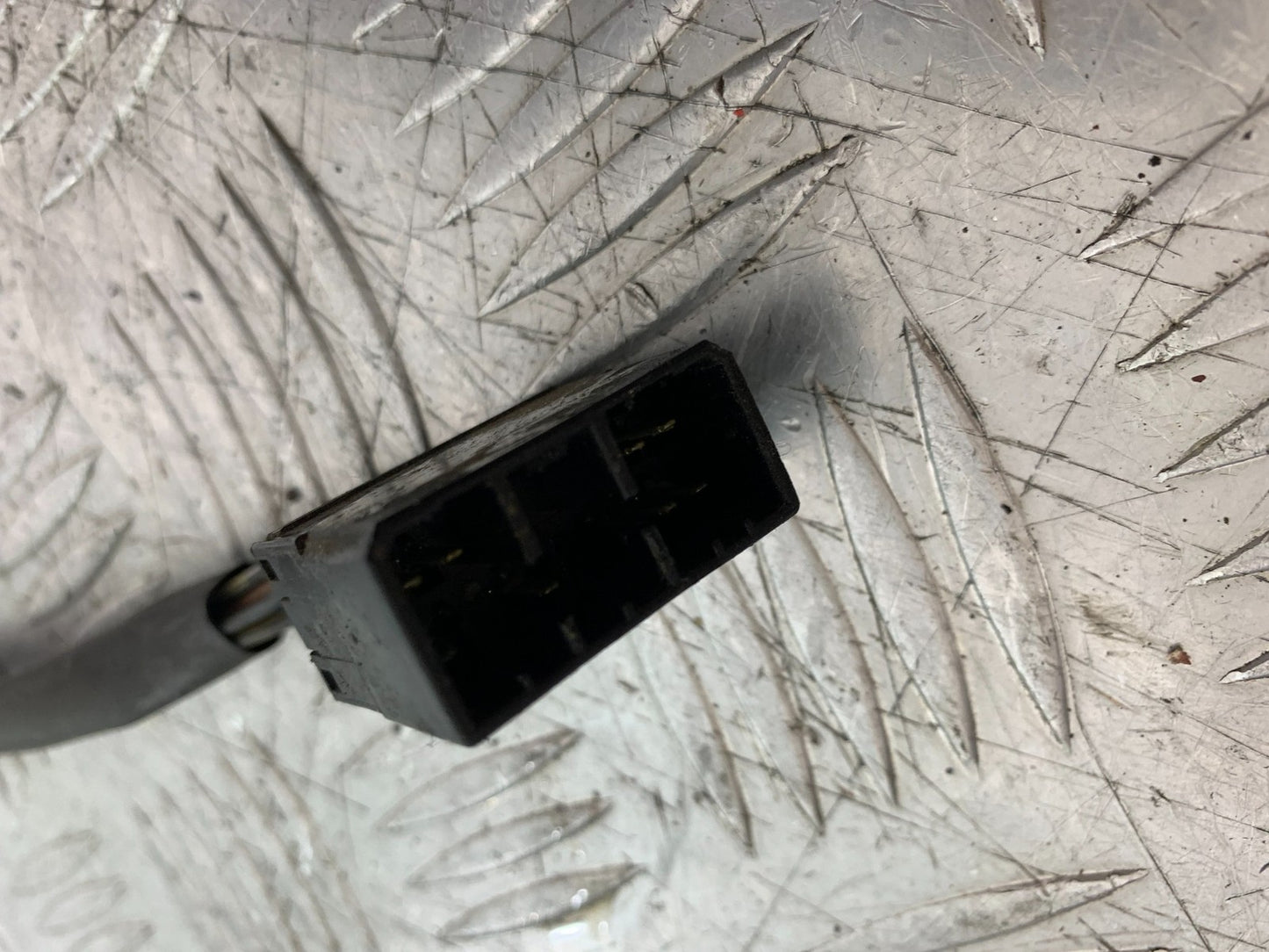 TRIUMPH 955I SPRINT RS LEFT SWITCH GEAR   YEAR 1999-03 (CMB1313)