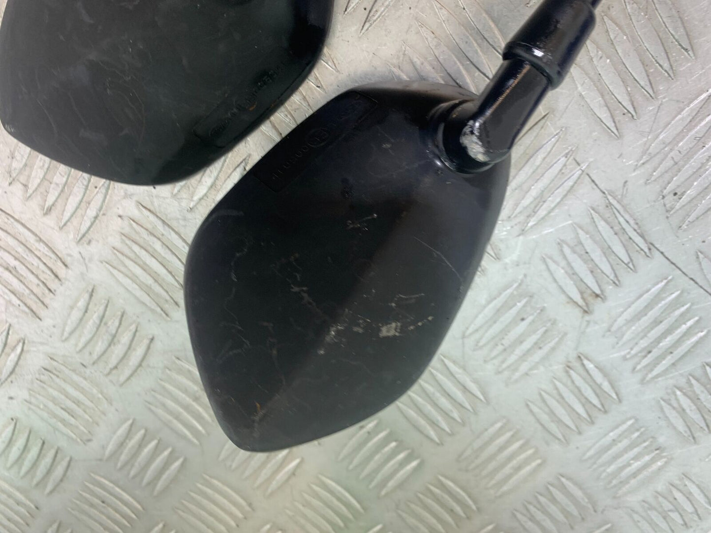 SUZUKI AN400 AN 400 BURGMAN MIRRORS  YEAR 2017-2024 (CMB1118)