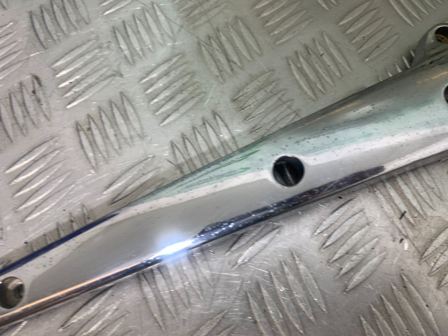 HONDA VTX1300 S-6 REAR MUDGUARD CHROME RAILS  YEAR 2004-09 (CMB1159)
