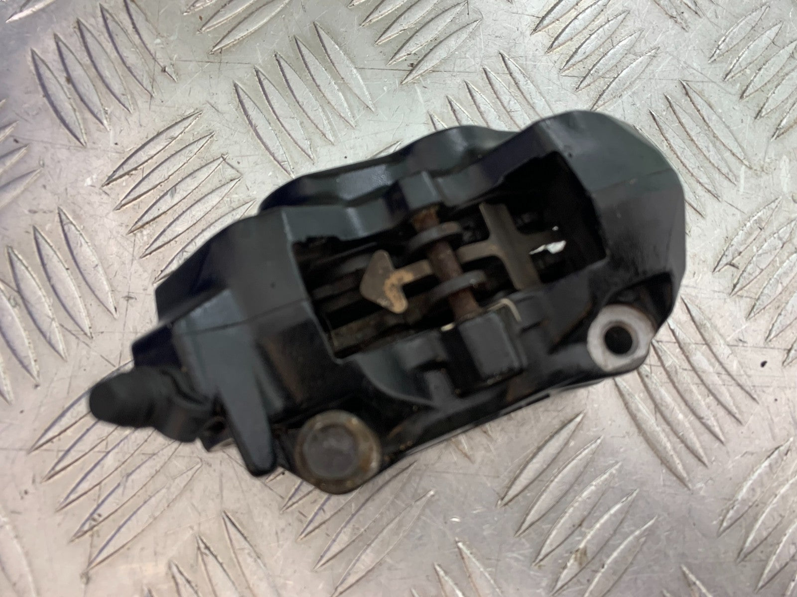 KTM DUKE 125 FRONT BRAKE CALIPER   YEAR 2017-2022 (CMB1274)