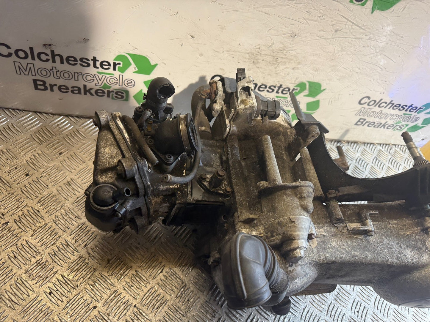 PIAGGIO VESPA GT125 L ENGINE YEAR 2003 - 2006 (CMB1300)