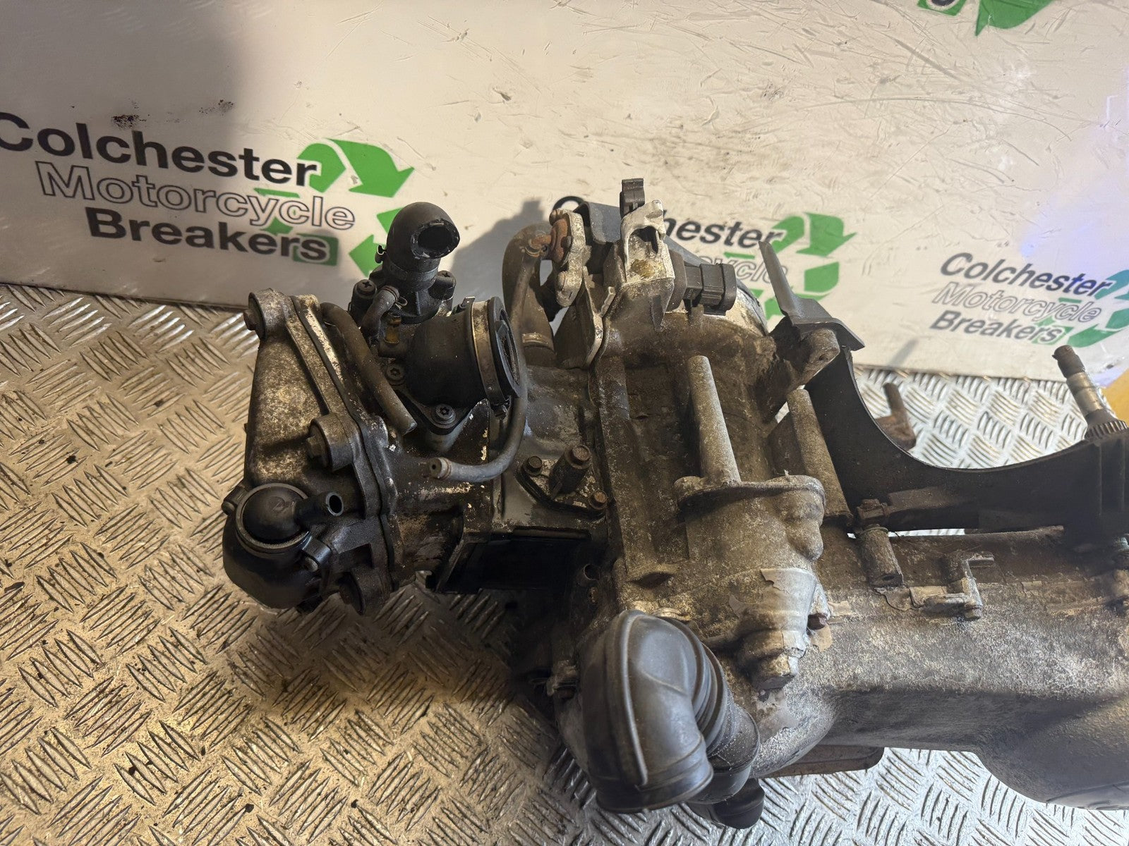 PIAGGIO VESPA GT125 L ENGINE YEAR 2003 - 2006 (CMB1300)