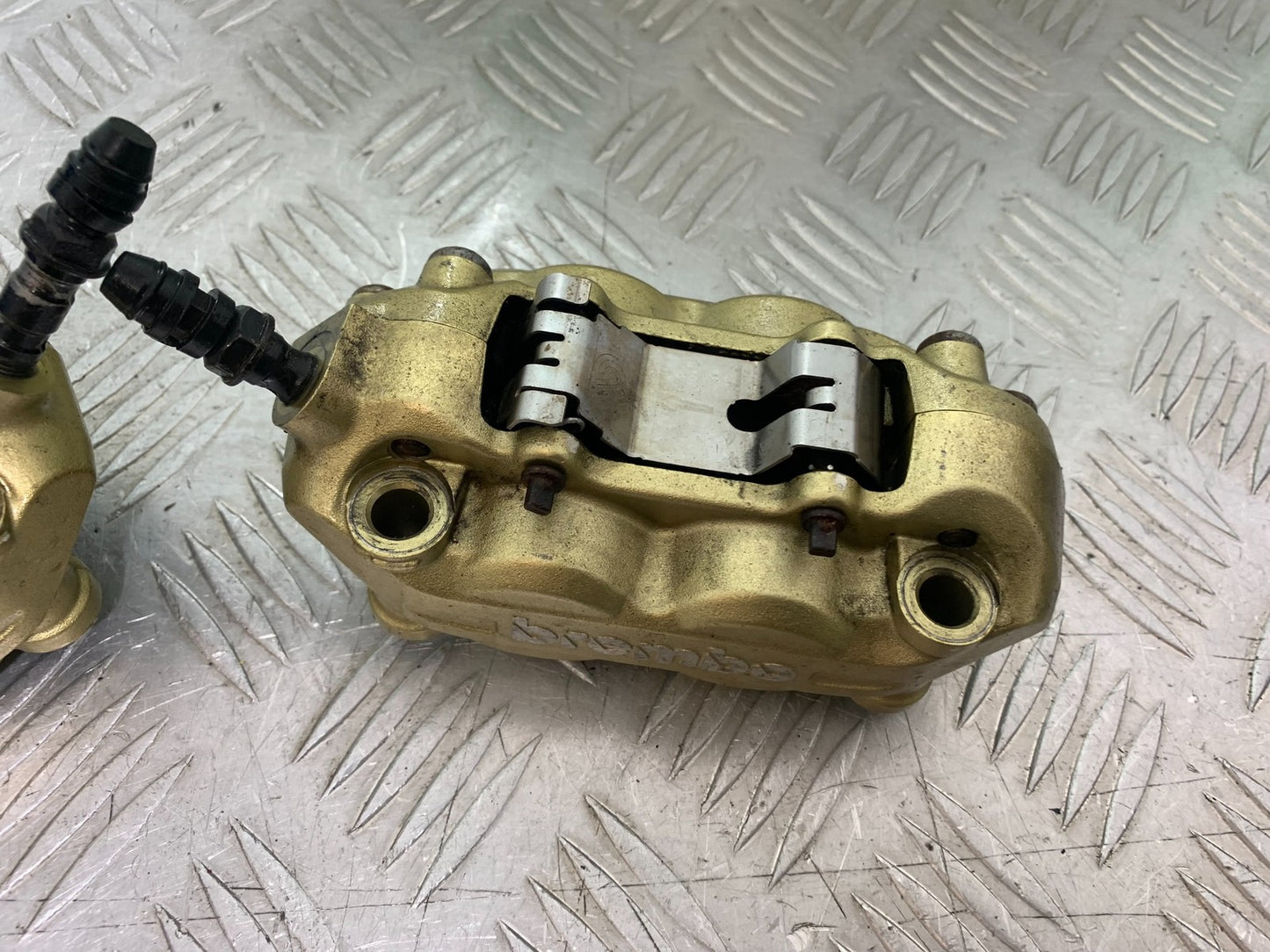 APRILIA TUONO 1000 V4 FRONT BRAKE CALIPERS  YEAR 2013-2014  (CMB1239)