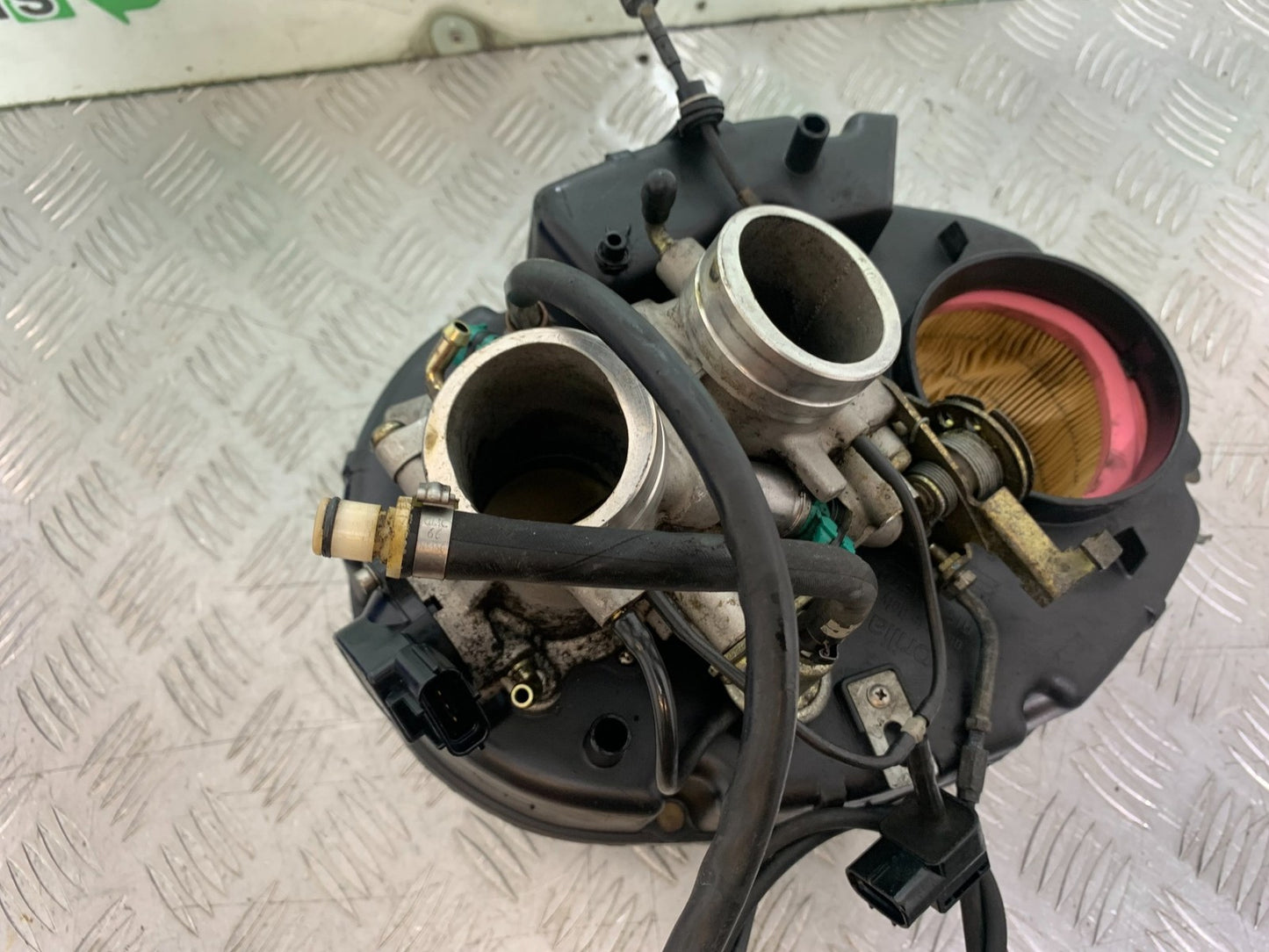 APRILIA RSV1000 RSV 1000 MILLE THROTTLE BODIES   1998- 2003 (CMB1184)