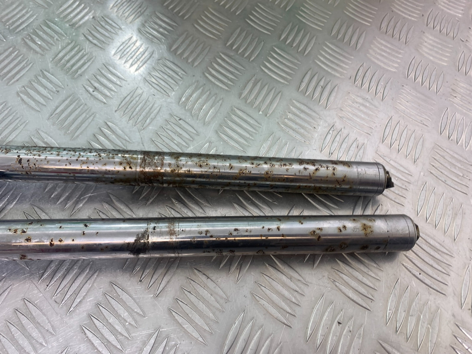 HONDA CX500 CX 500 FORKS YEAR 1978 1981 (CMB1137)