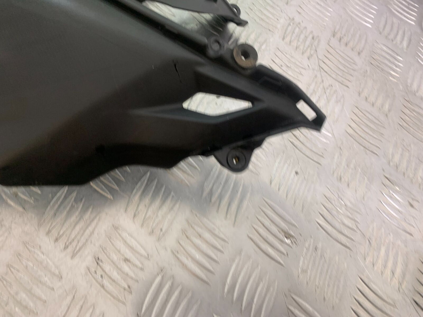 KAWASAKI Z650 ER650 KNFAN LEFT & RIGHT SIDE INFILLS  YEAR 2022-2024 (CMB1112)
