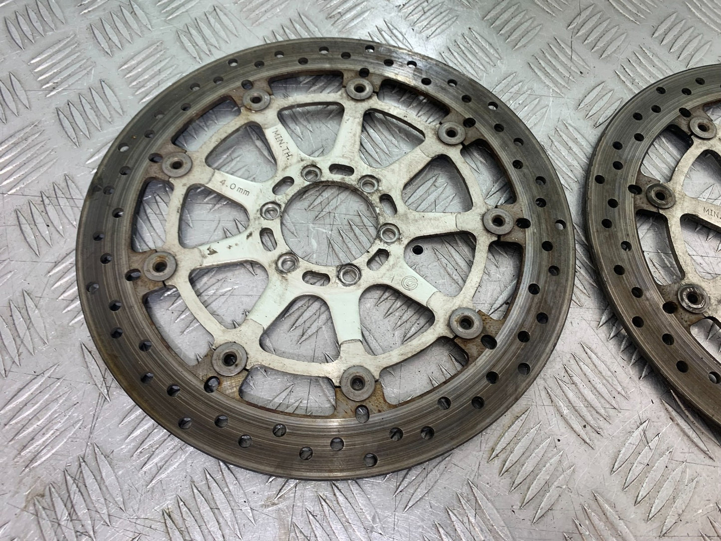 KTM 990 SUPER DUKE FRONT BRAKE DISCS YEAR 2007-2011  (CMB1207)