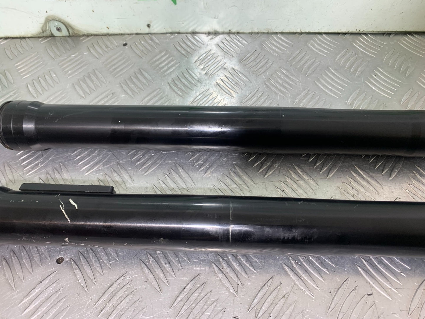 DUCATI 937 MONSTER FORKS (DAMAGED) YEAR 2021-2024 (CMB1270)