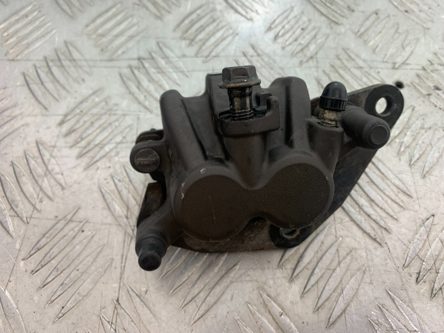 YAMAHA XMAX 300 FRONT BRAKE CALIPER YEAR 2017-2020 (CMB1218)