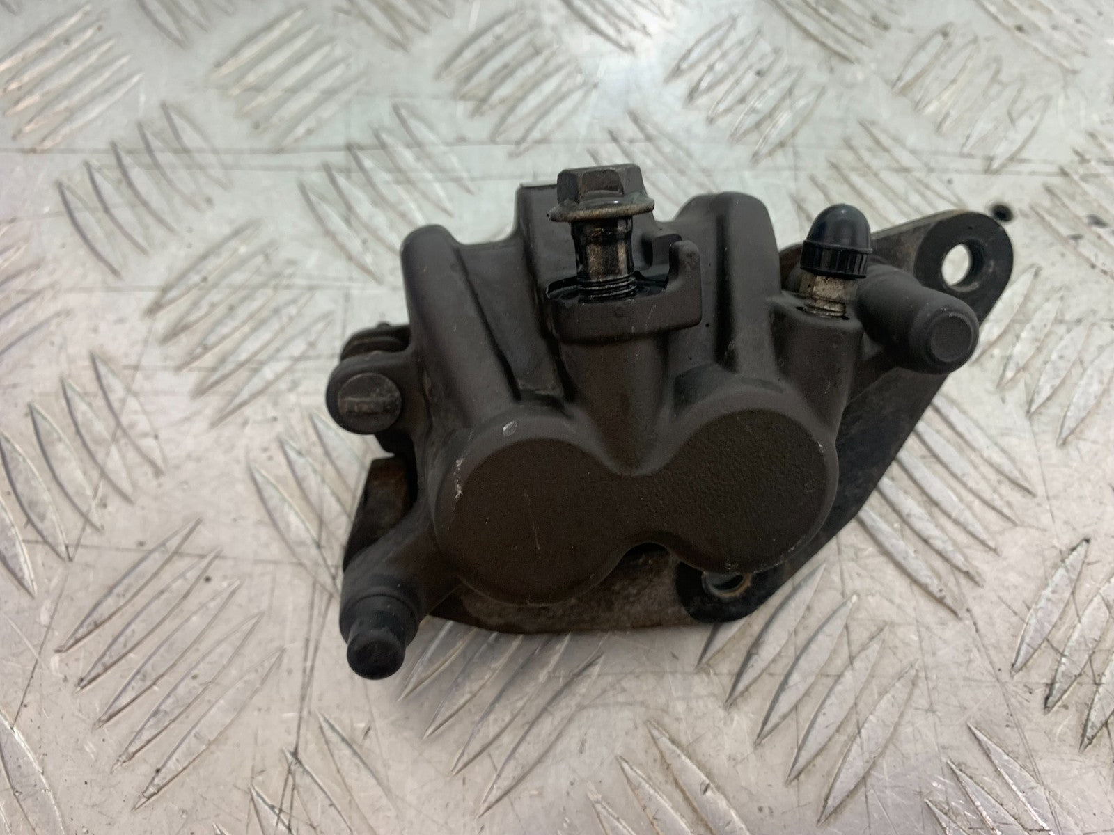 YAMAHA XMAX 300 FRONT BRAKE CALIPER YEAR 2017-2020 (CMB1218)
