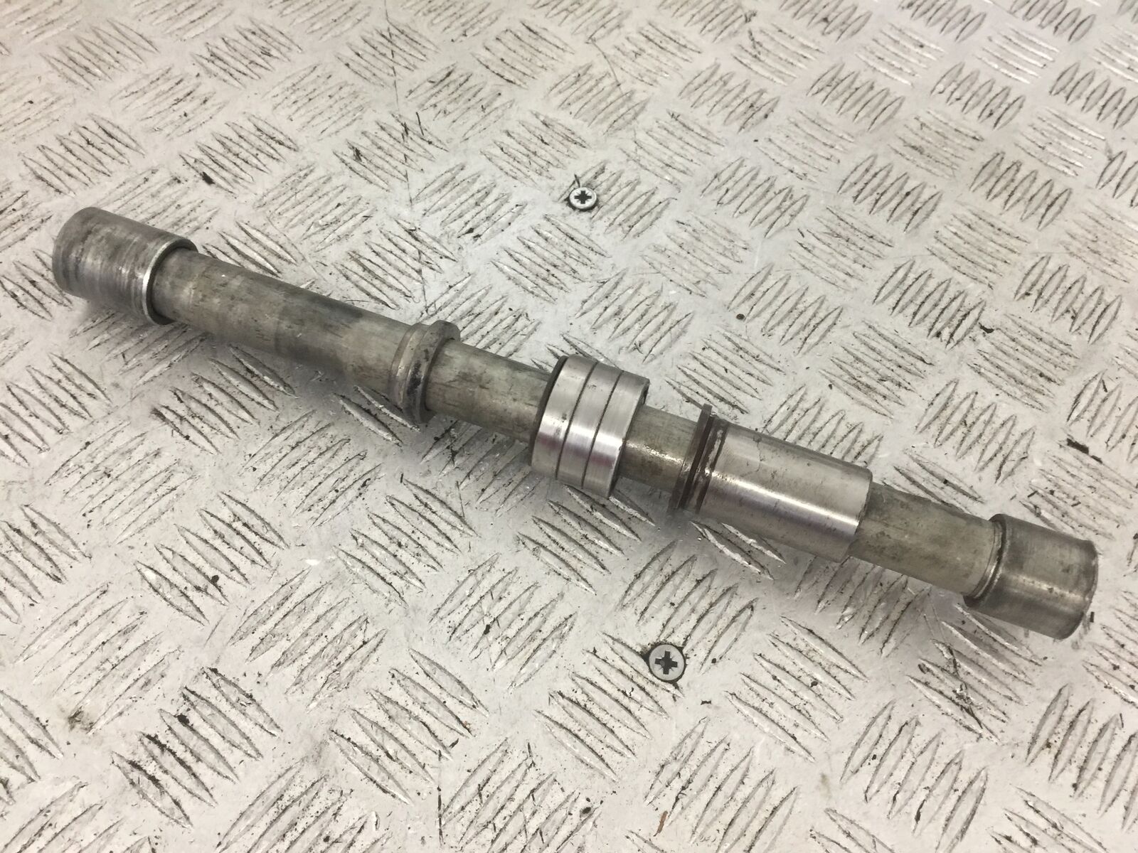 HONDA CBR929 FIREBLADE SWINGARM SPINDLE   YEAR 2000-01