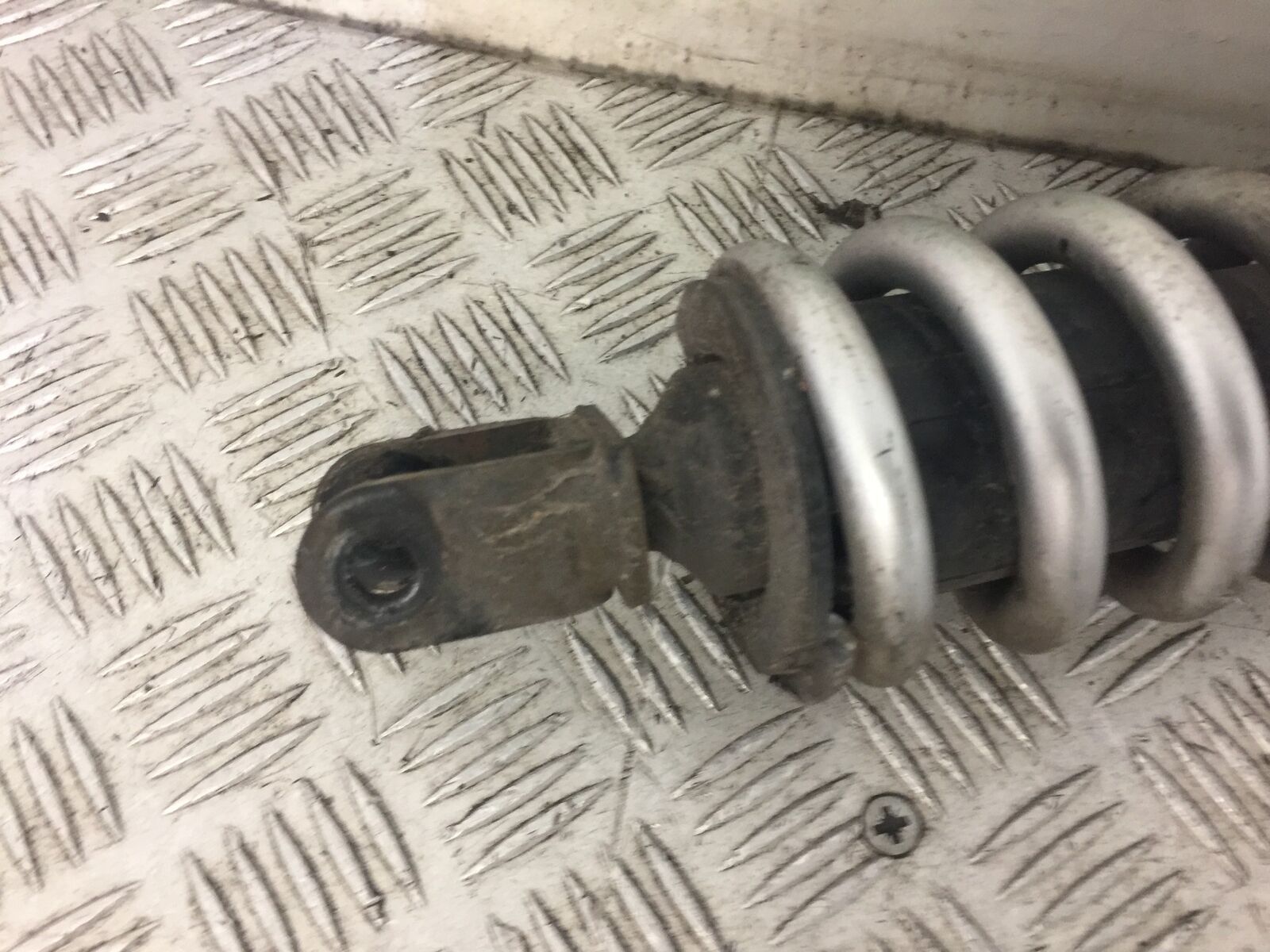 YAMAHA MT07 MT-07 TRACER REAR SHOCK  YEAR 2016 (STOCK 642)