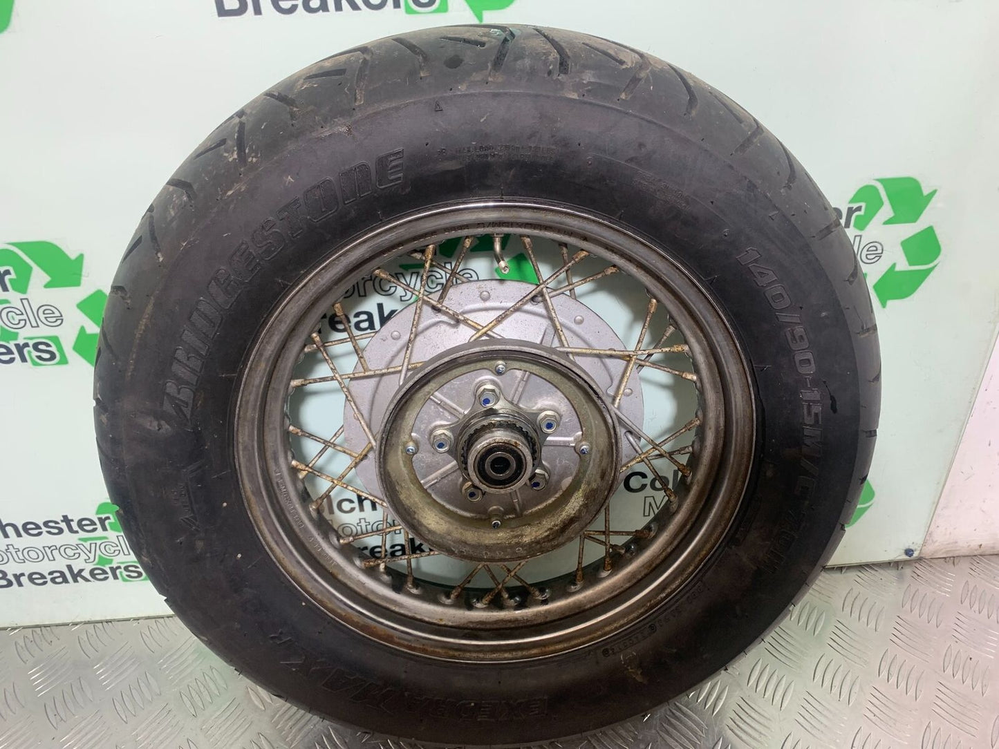 YAMAHA XV535 XV 535 VIRAGO REAR WHEEL (GOOD TYRE)  YEAR 1994-02 (CMB1044)