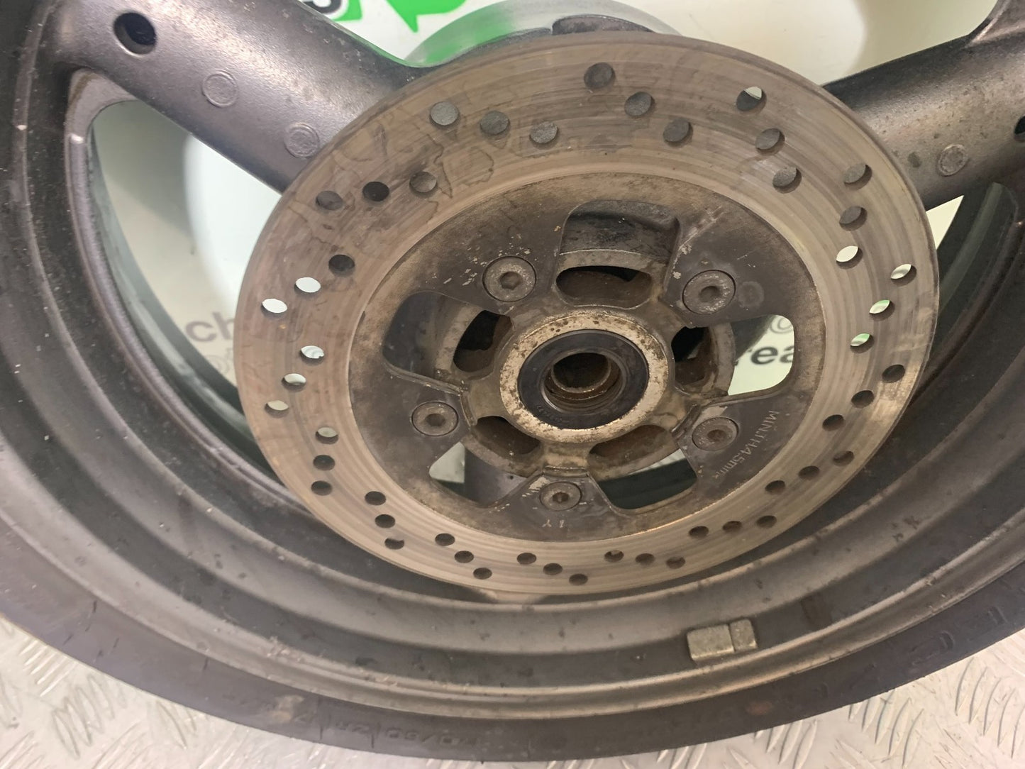 SUZUKI GSX750 INAZUMA REAR WHEEL  YEAR 1998-2003 (CMB1308)