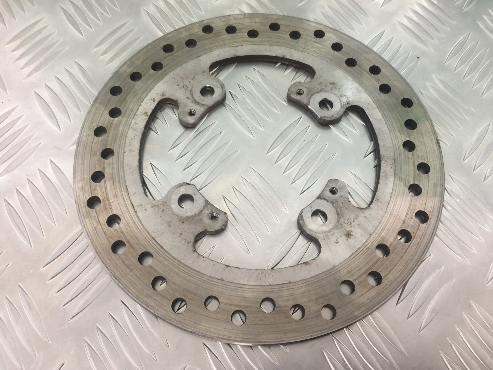 TRIUMPH TIGER 800 XRT REAR BRAKE DISC  YEAR 2015-2017  (STOCK 920)