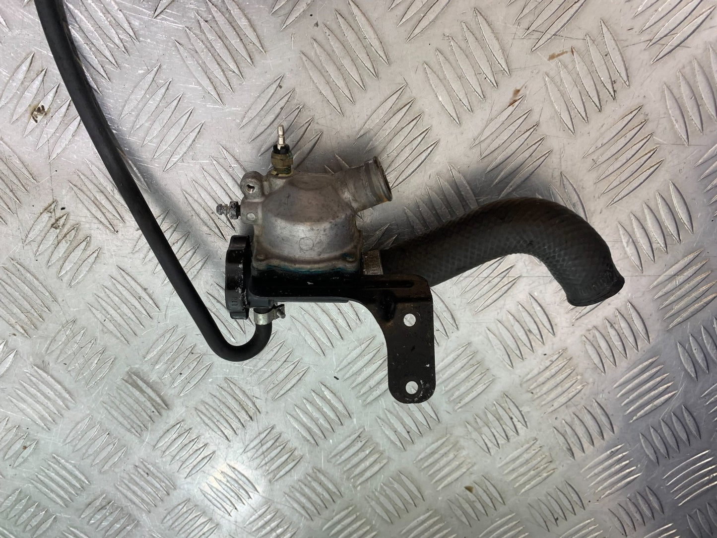 KAWASAKI ZZR1100 D THERMOSTAT YEAR 1993-2001 (CMB1189)
