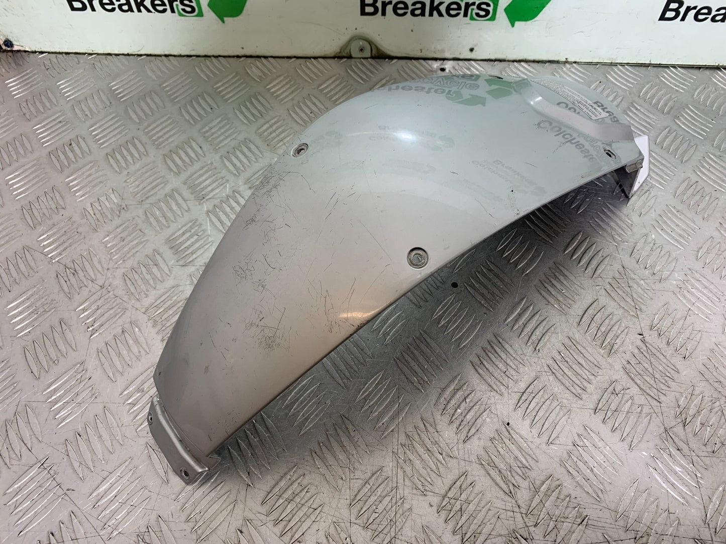 BMW F800 GT CENTER TANK PANEL  YEAR 2013-2017 (CMB1248)