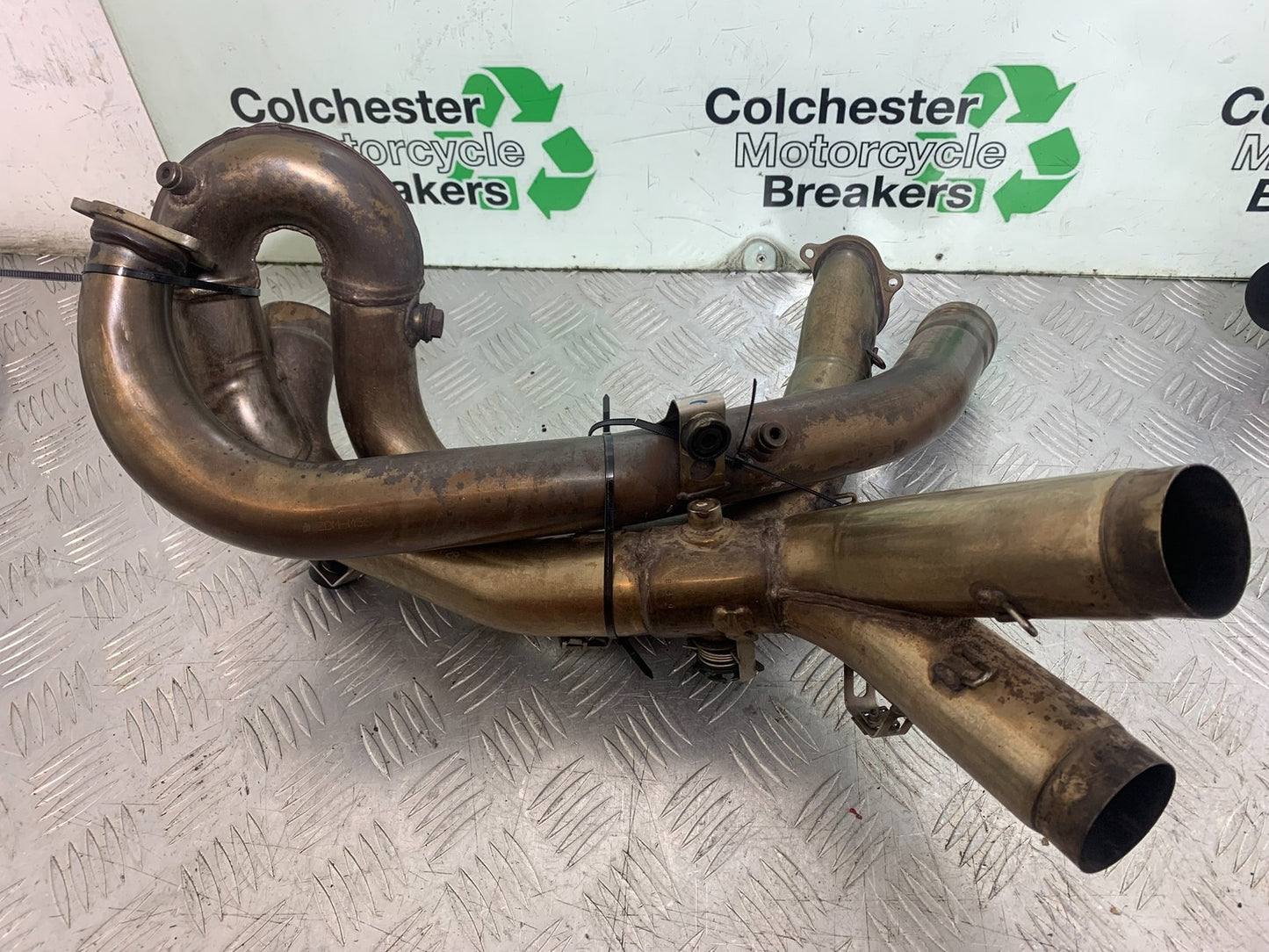 DUCATI 1198 S EXHAUST DOWNPIPES YEAR 2009-2011 (CMB1219)
