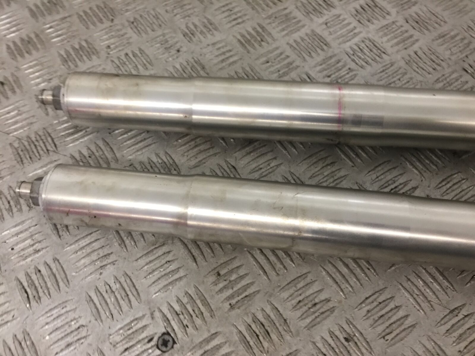 DUCATI MONSTER S4 916 FORKS   YEAR 2001 STOCK (755)