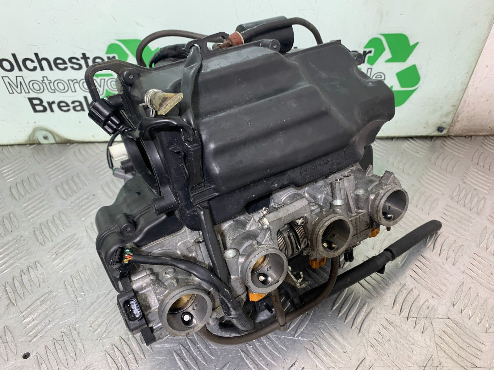 HONDA CBF600 CBF 600 THROTTLE BODIES   YEAR 2004 -07 (CMB1247)