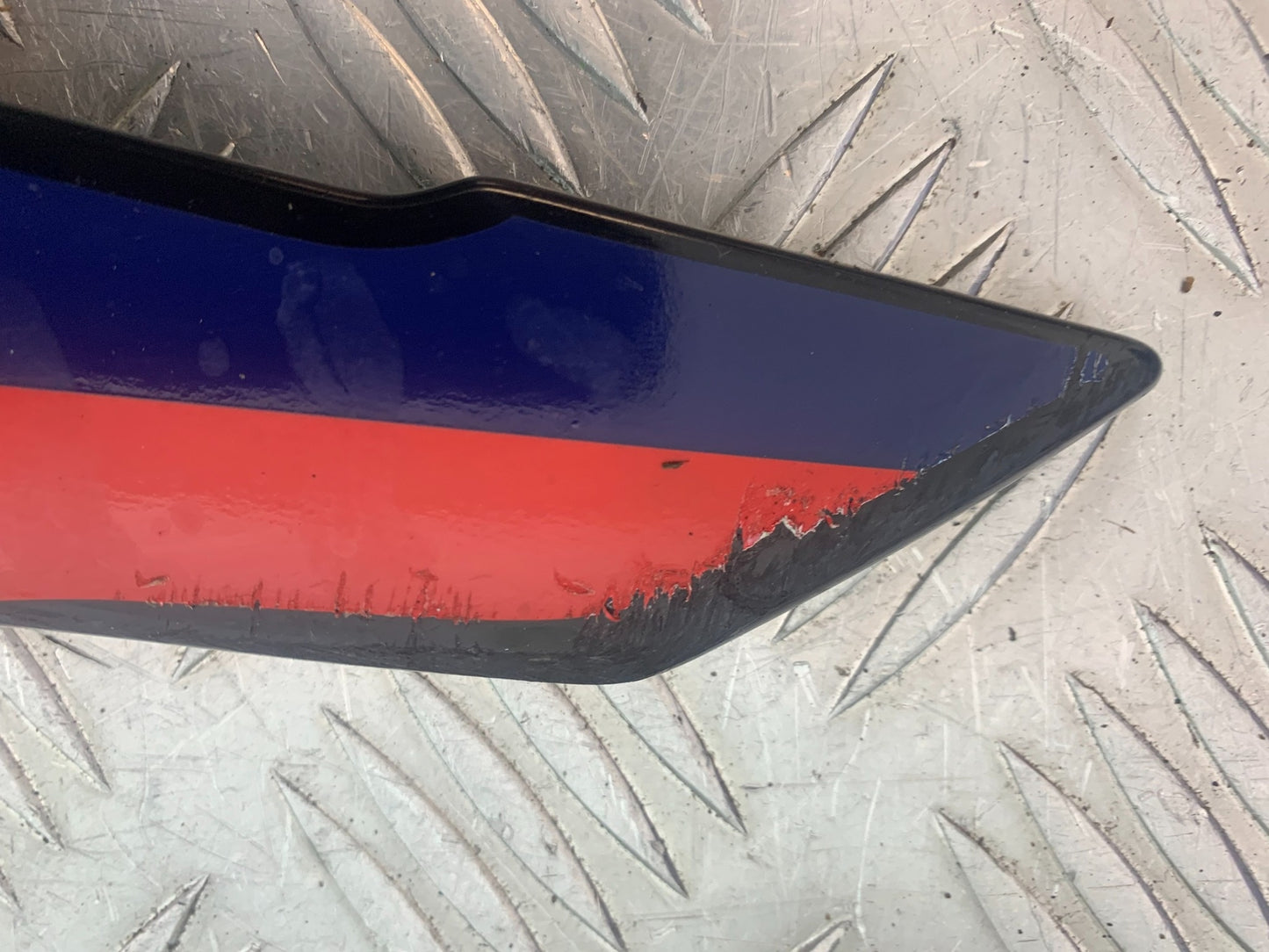 BMW M1000 R TAIL PIECE LEFT AND RIGHT YEAR 2023-2024 (CMB1140)