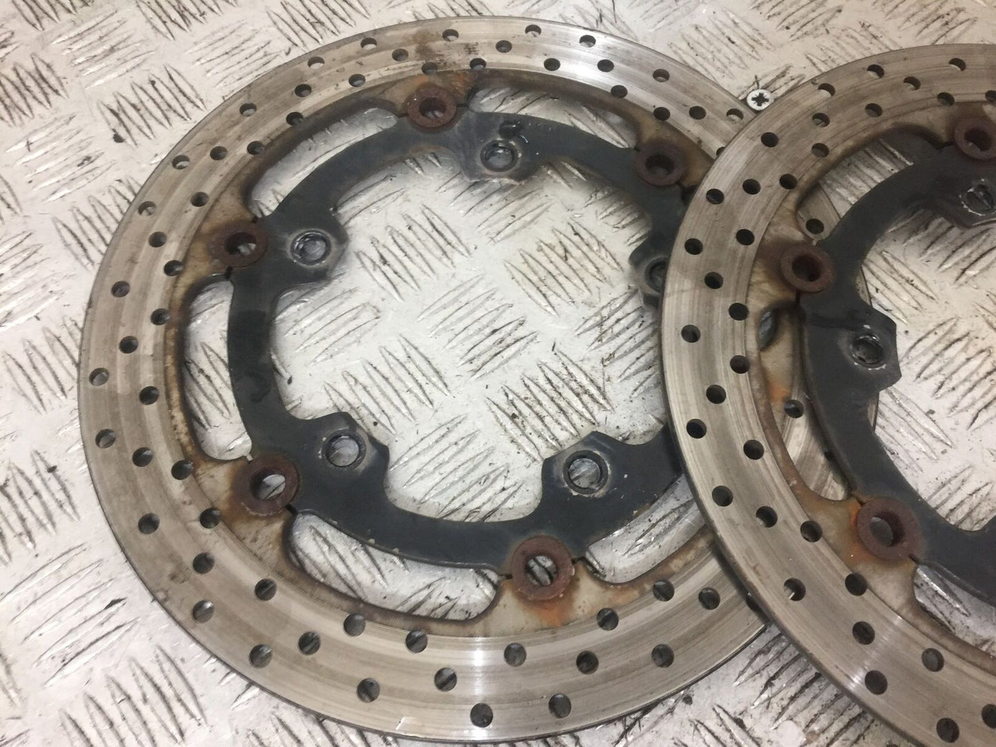 SUZUKI SFV650 SFV 650 GLADIUS FRONT BRAKE DISCS   2009-15 (STOCK 709)