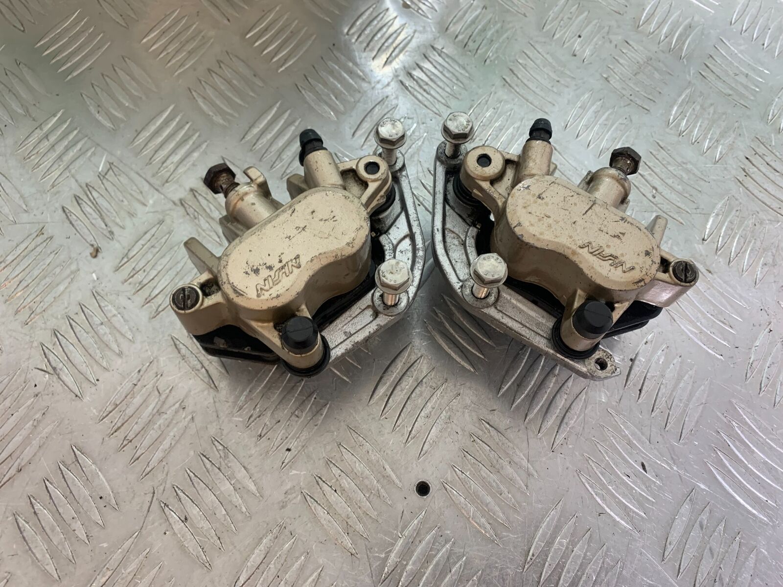 HONDA VFR750 VFR 750 FL-M-N-P FRONT BRAKE CALIPERS  YEAR 1990-93 (CMB1093)