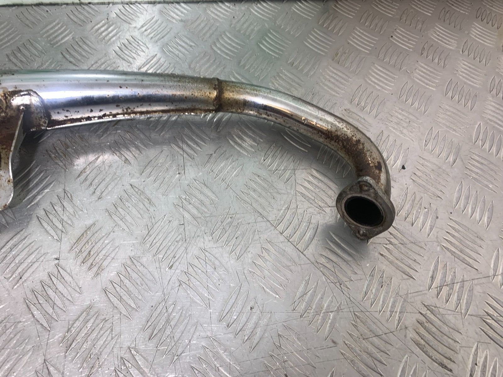 SUZUKI GP100 GP 100 EXHAUST   YEAR 1978-1988 (CMB1259)