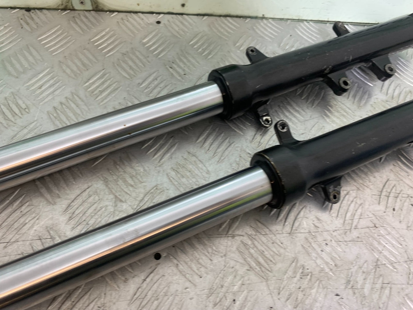 HONDA CB500 F CB500F FORKS   YEAR 2013-2015  (CMB1235)
