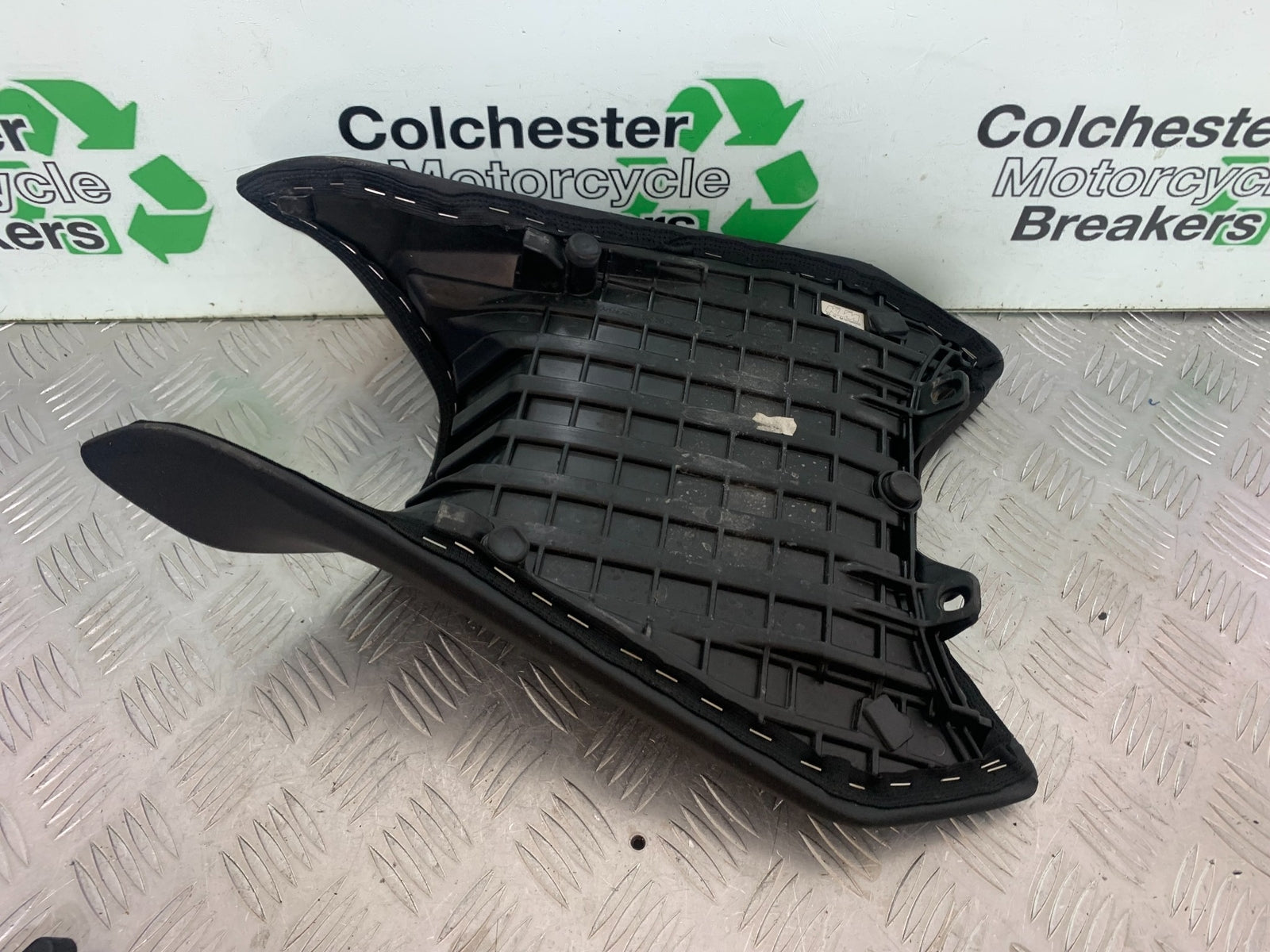 KTM 790 DUKE FRONT SEAT   YEAR 2018-2021  (CMB11150)