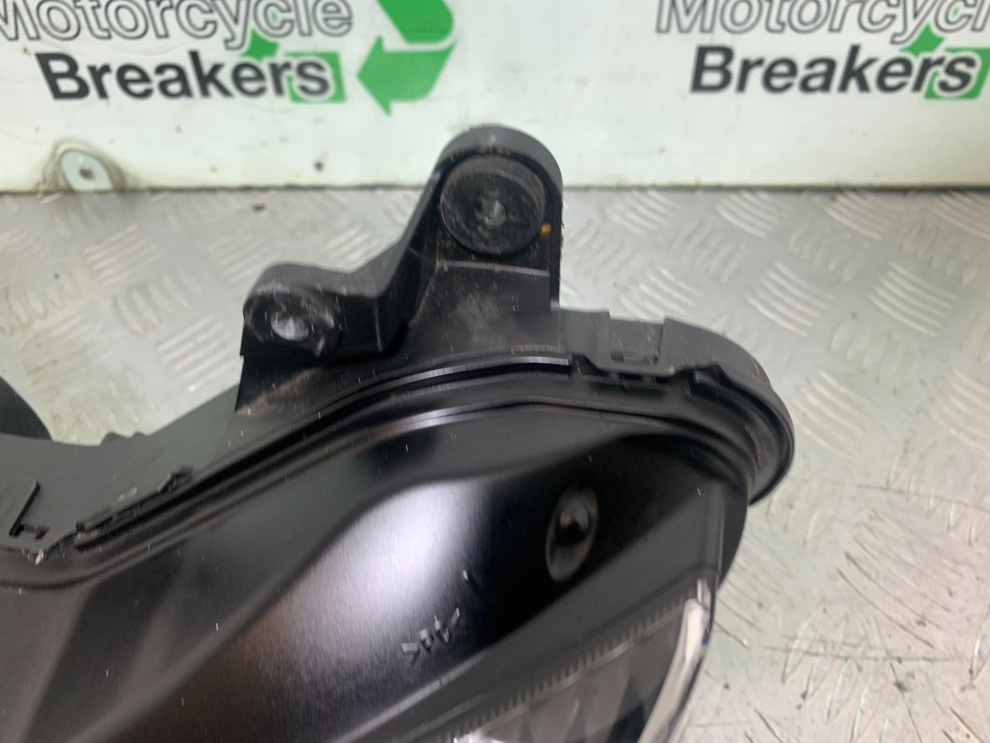 KAWASAKI ZX10R ZX10 R HEADLIGHT   2008-2010 (CMB1206)