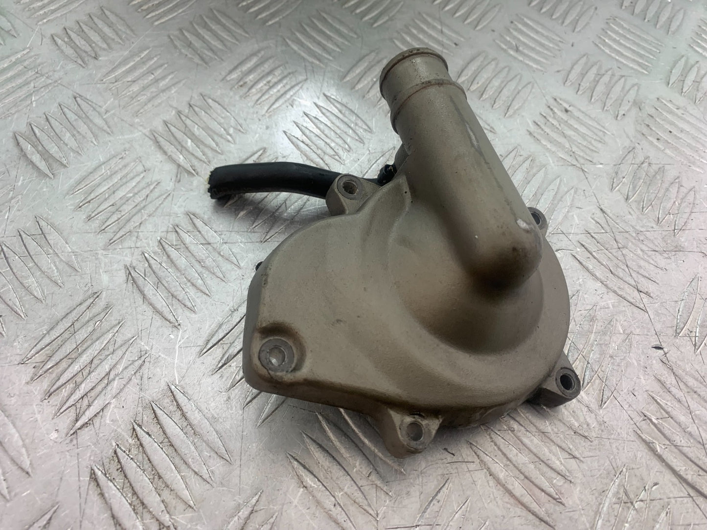 APRILIA SL750 SL 750 SHIVER WATER PUMP COVER   YEAR 2008-2016 (CMB1242)