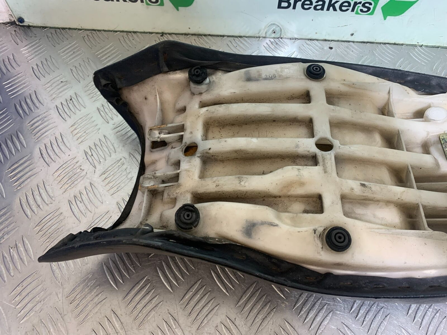 YAMAHA YZF600 YZF 600 THUNDERCAT SEAT  1996-2003 (CMB1134)