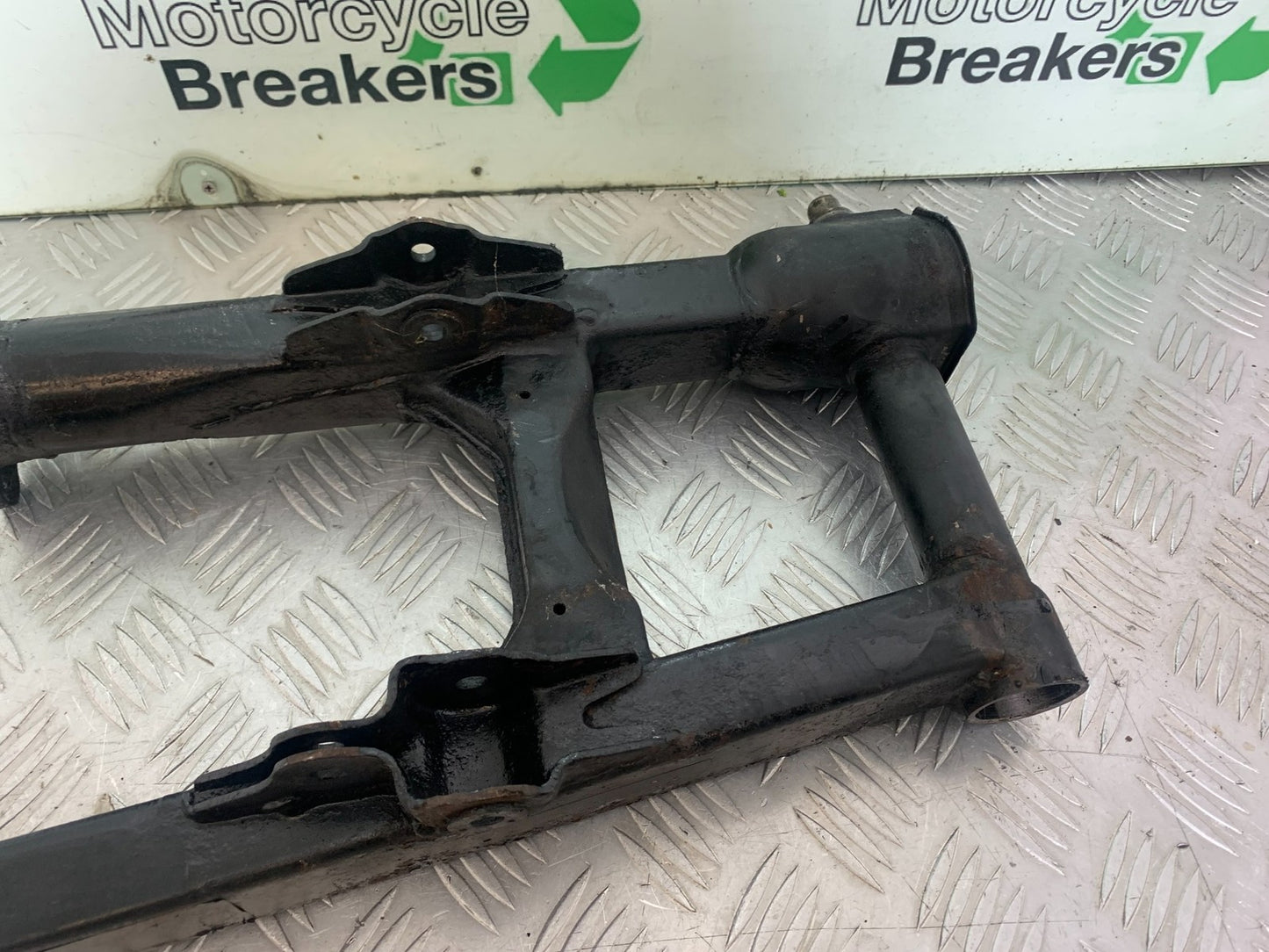 HONDA GL500 GL 500 SILVERWING SWINGARM   YEAR 1981-82  (CMB1168)