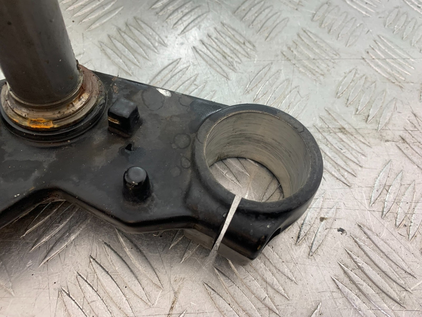 YAMAHA YZF-R125 YZF 125 BOTTOM YOKE YEAR 2019-2022 (CMB1263)