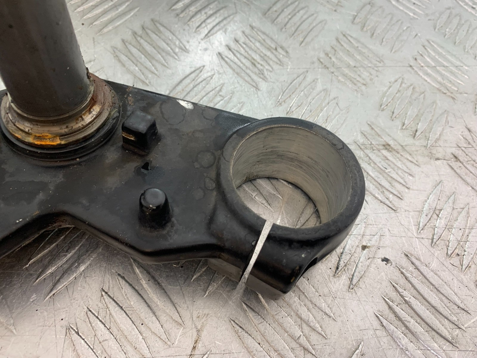 YAMAHA YZF-R125 YZF 125 BOTTOM YOKE YEAR 2019-2022 (CMB1263)