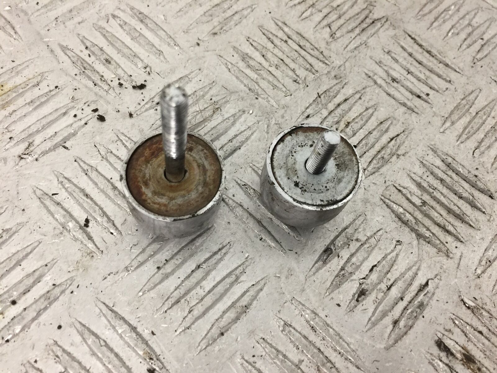 SUZUKI AN 250 BURGMAN BAR END WEIGHTS  YEAR 1999  (STOCK 881)