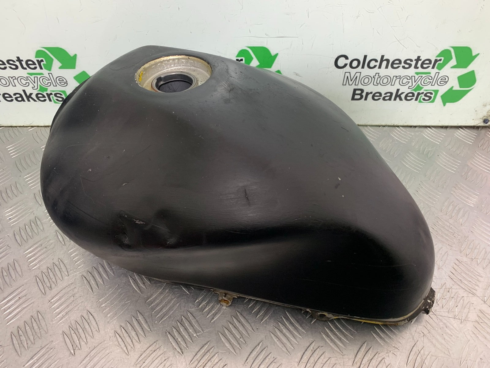 HONDA CB600 CB 600 HORNET PETROL TANK   YEAR 1998-2002 (CMB1297)