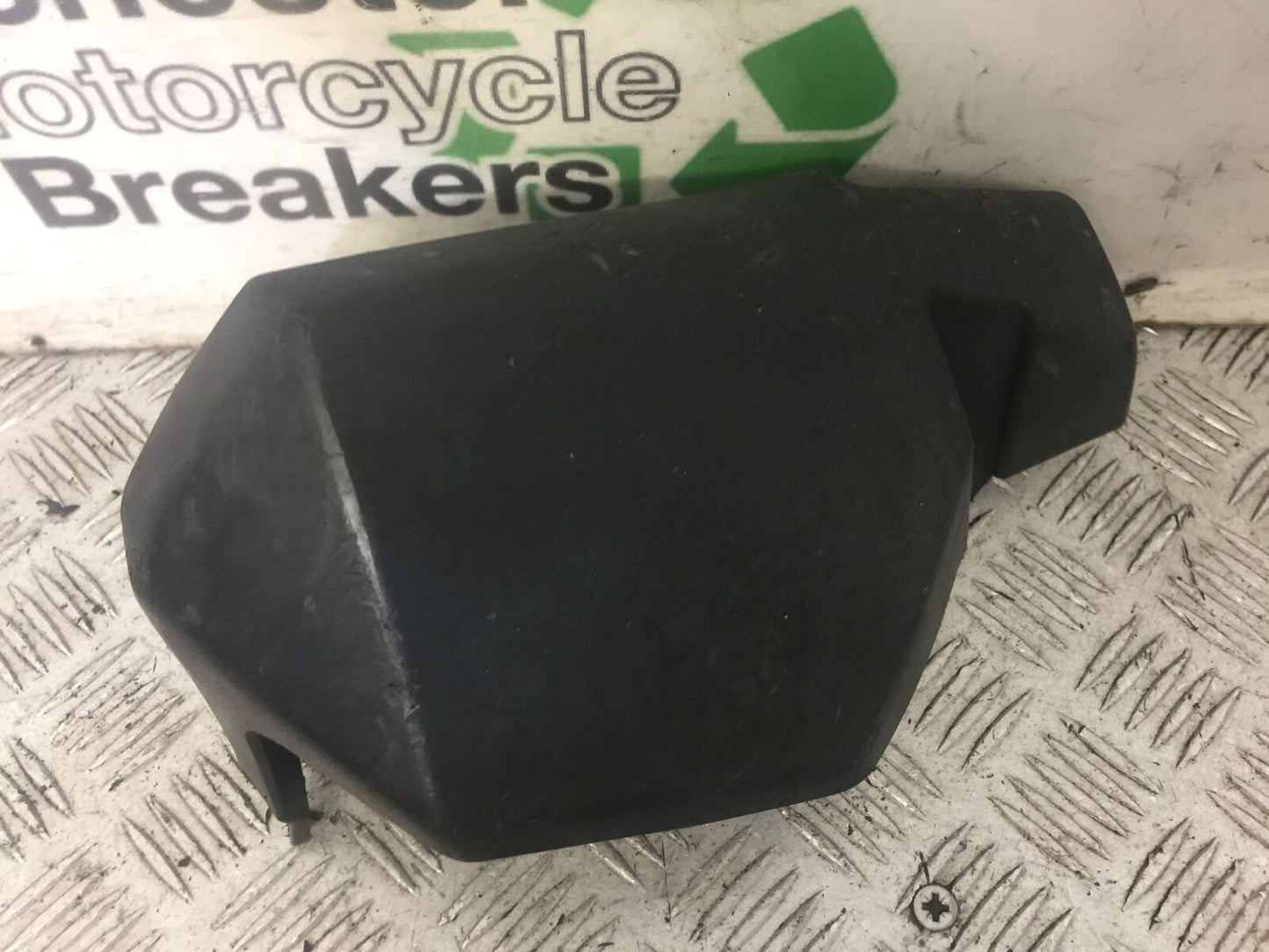 SUZUKI DL 650 V-STROM LEFT HAND GUARD   YEAR 2017 (STOCK 638)