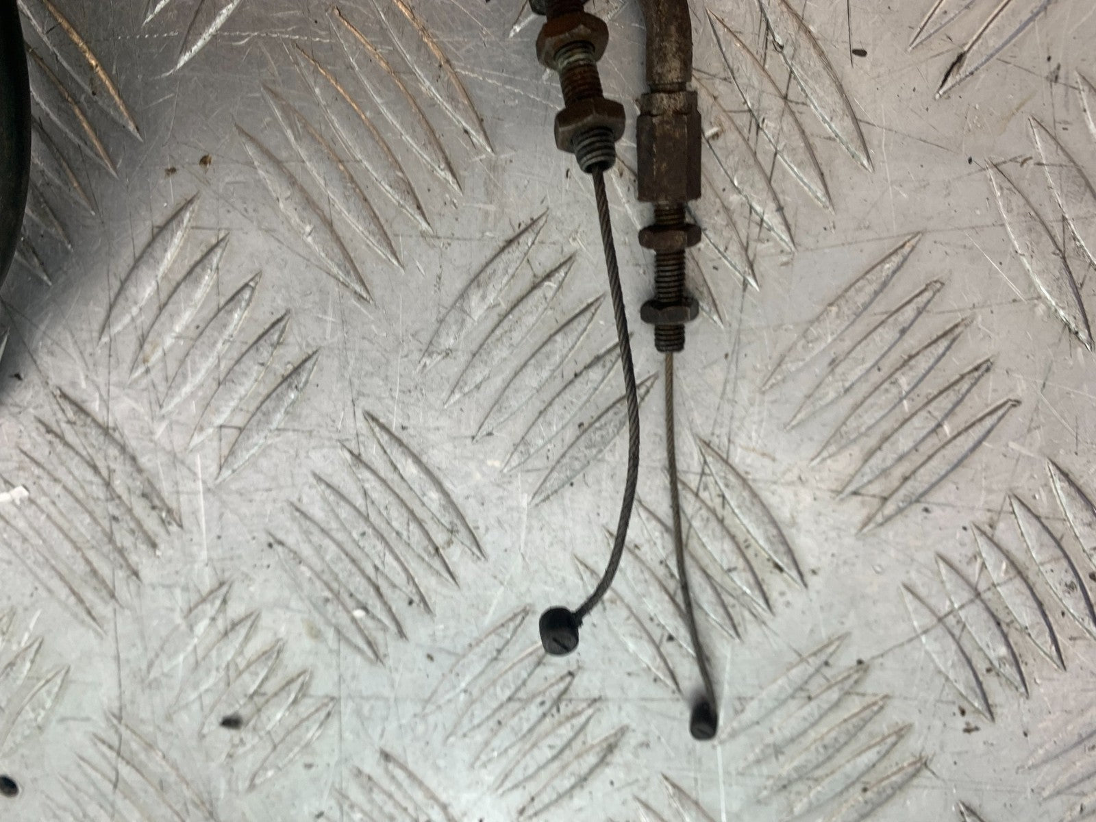 SUZUKI GSX1100 G GSX 1100 G THROTTLE CABLES  1991-1996 (CMB1283)