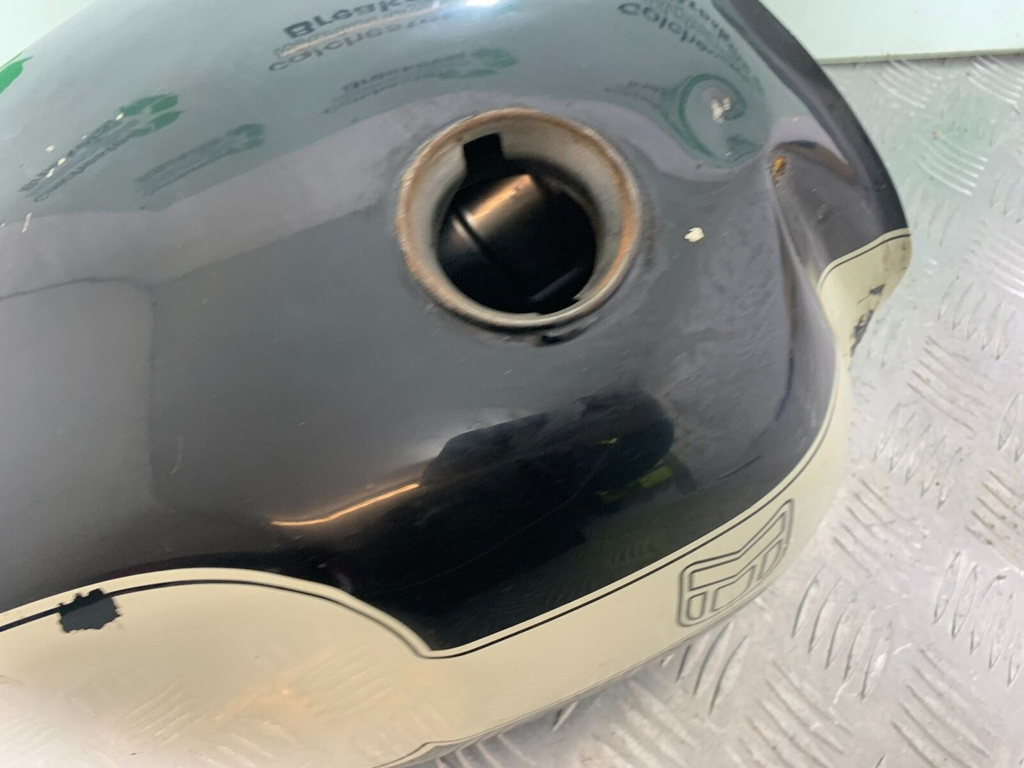 MUTT GT-SS 125 PETROL TANK    YEAR 2020- 2024  (CMB1085)