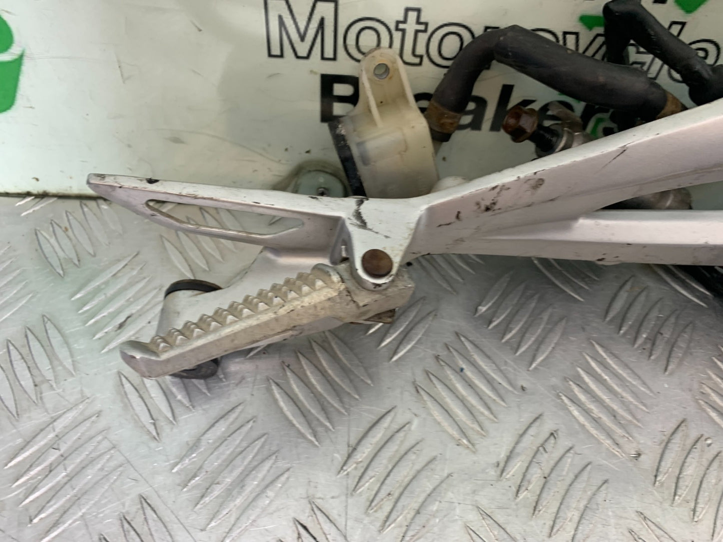 HONDA NC700 X  LEFT HANGER  AND PEGS YEAR 2012-2014 (CMB1327)