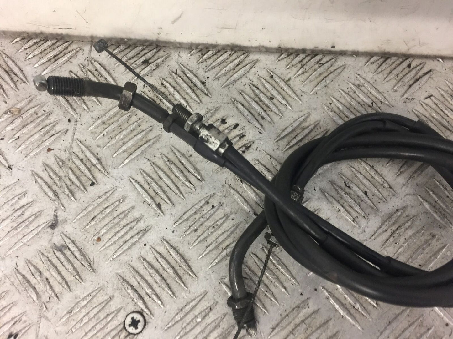 HONDA CB900 CB 900 HORNET THROTTLE CABLES YEAR 2002 STOCK 395