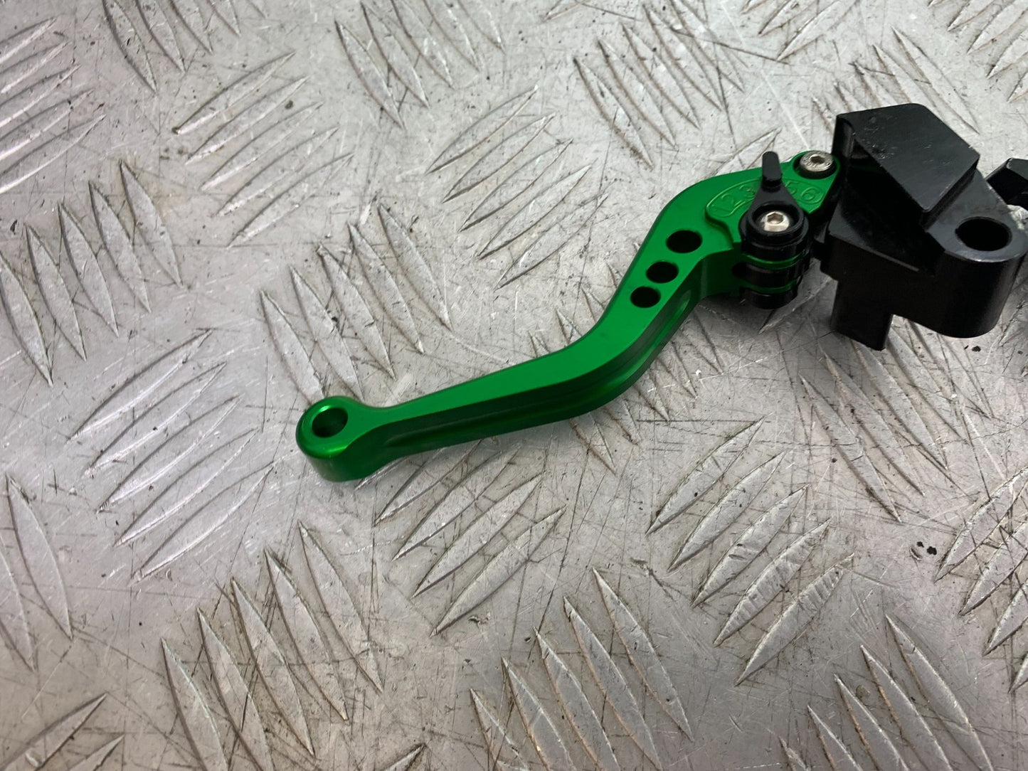 KAWASAKI ER6 N CLUTCH AND BRAKE LEVERS YEAR 2012-2017 (CMB1324)