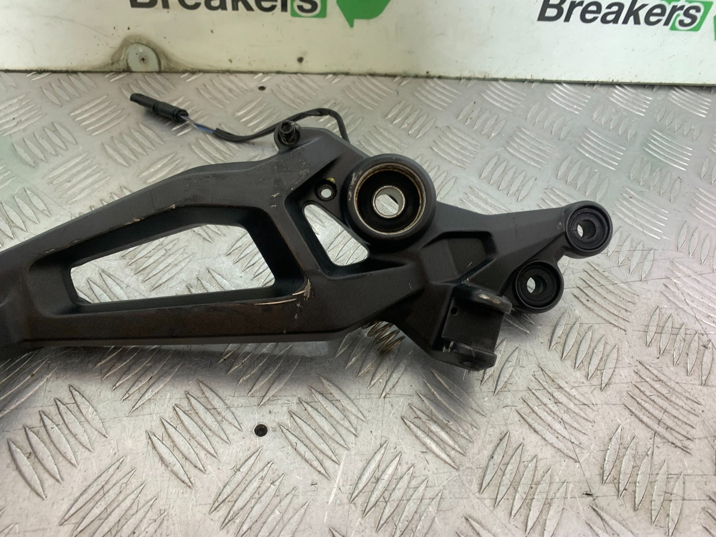 DUCATI 937 MONSTER RIGHT HANGER  YEAR 2021-2024 (CMB1270)
