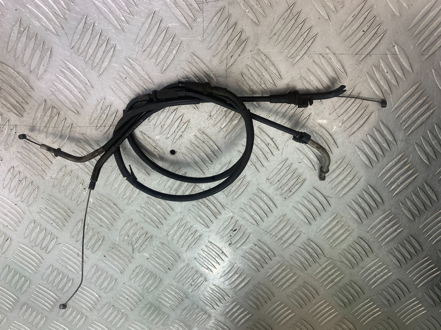 KAWASAKI ZZR1100 D THROTTLE CABLES   YEAR 1993-2001 (CMB1164)