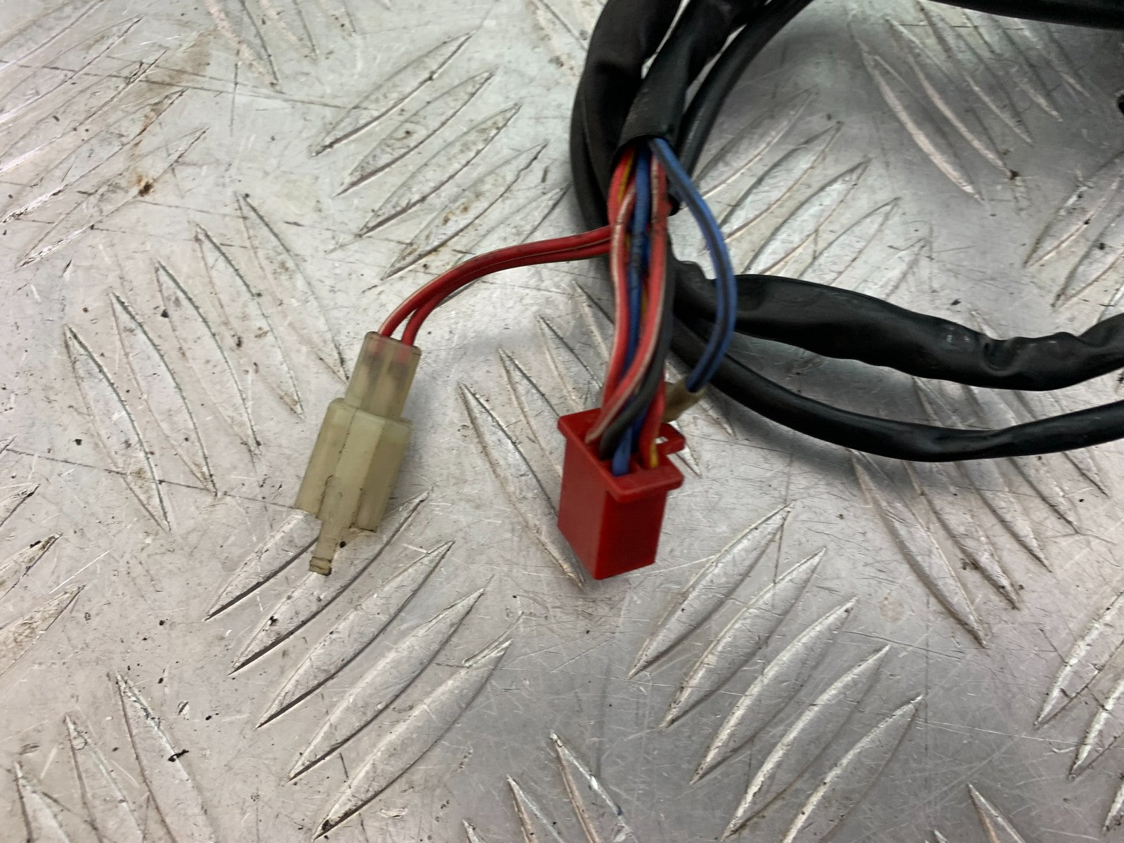 YAMAHA XV1100 XV 1100 VIRAGO RIGHT SWITCH GEAR  1990-1999 (CMB1190)