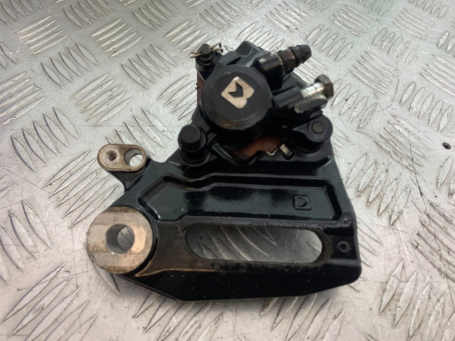 KTM DUKE 125 REAR BRAKE CALIPER   YEAR 2017-2022 (CMB1274)