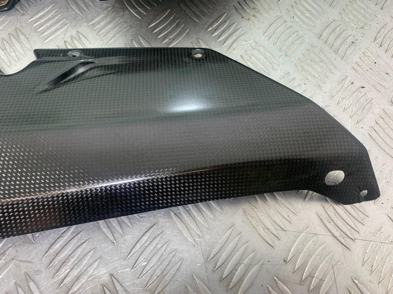 MV AGUSTA 800 F3 CARBON BELLYPAN  YEAR 2013-2016 (CMB1152)